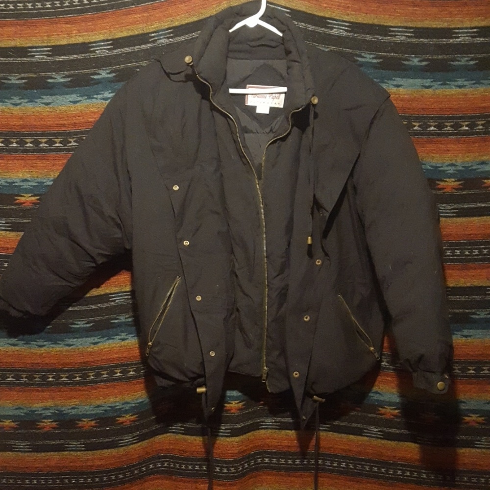 Down-filled Adrianna papell outerwear Small EUC!!!
